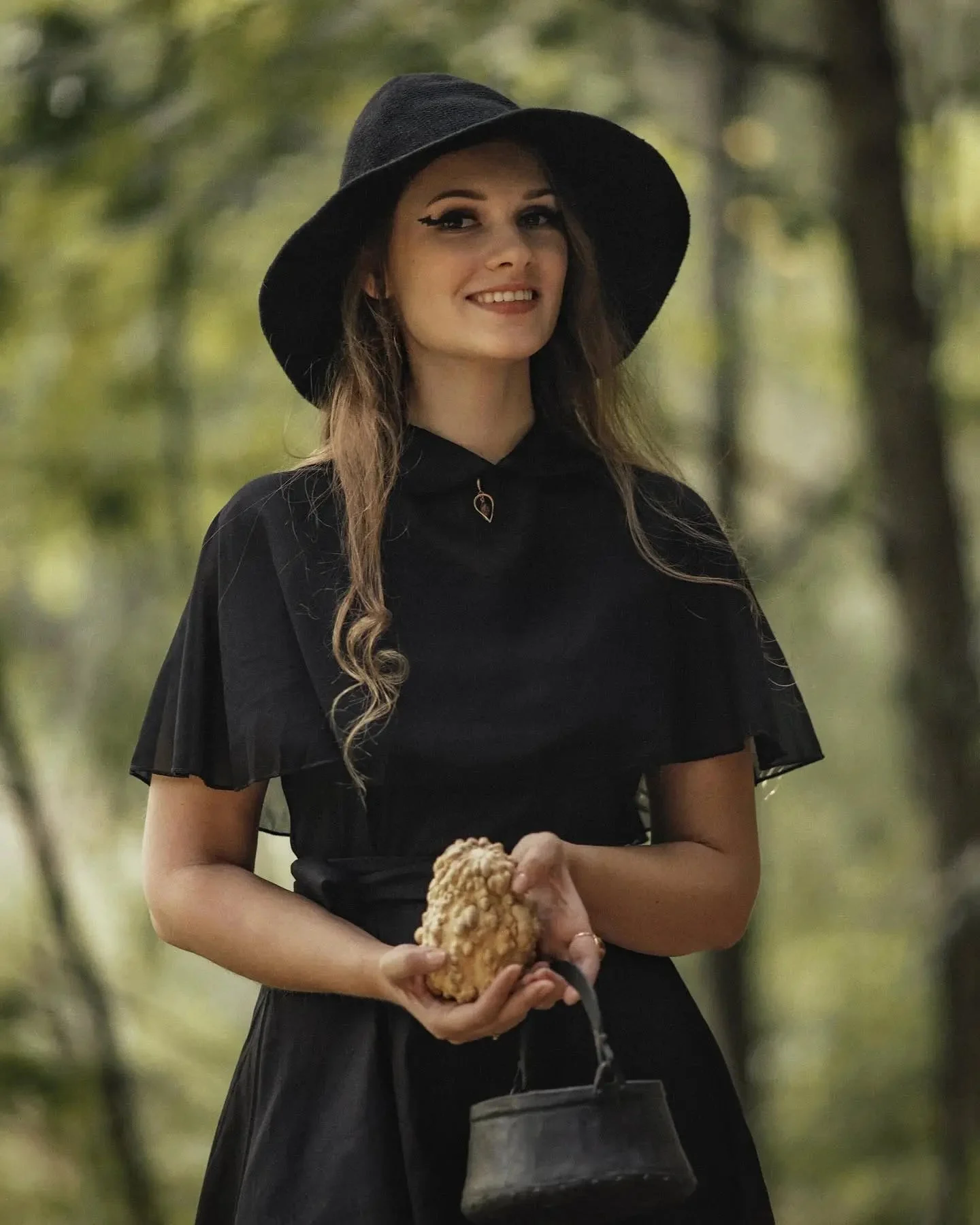 š„Last Day 49% OFFš»Women Gothic Knitting Black Wizard Hat