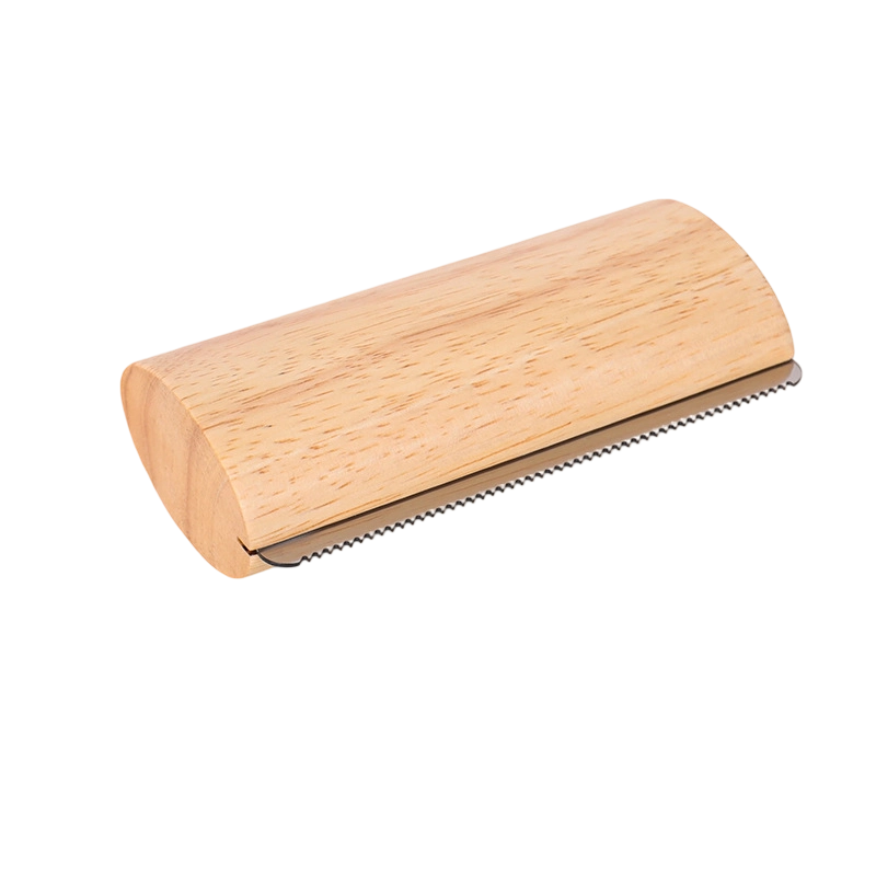 🥳2026 HOT SALE🥳💞50K+ SOLD!🐕🦴50% OFF! Gentle Deshedding Brush – No pulling, no pain. Ergonomic wooden handle. Removes undercoat & dander. Perfect for anxious or sensitive pets. A calm grooming session. 🌿💚