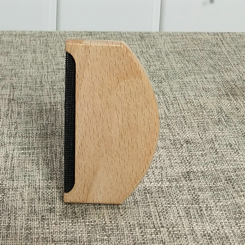 Manual Wooden Fabric Shaver for Clothes