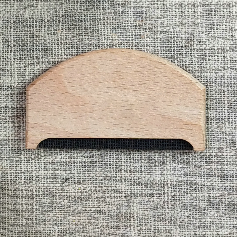 Manual Wooden Fabric Shaver for Clothes