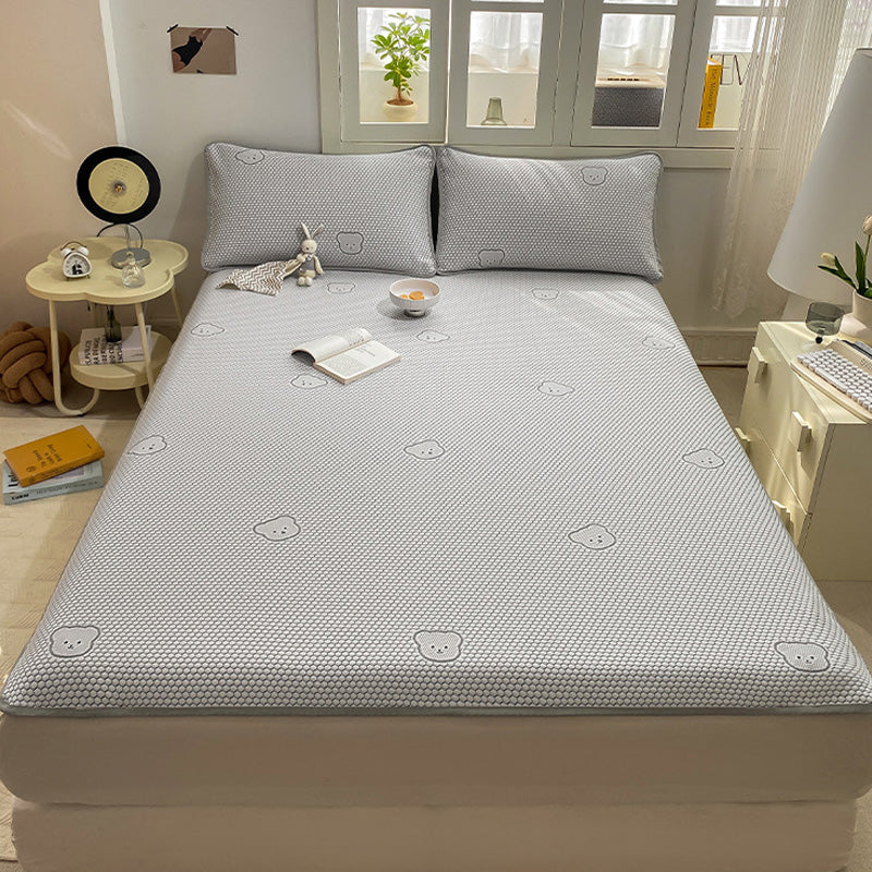 Cool Breathable Cute Bear Jacquard 3-Piece Bedding Set