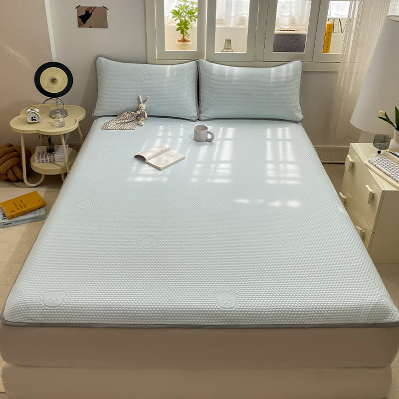 Cool Breathable Cute Bear Jacquard 3-Piece Bedding Set