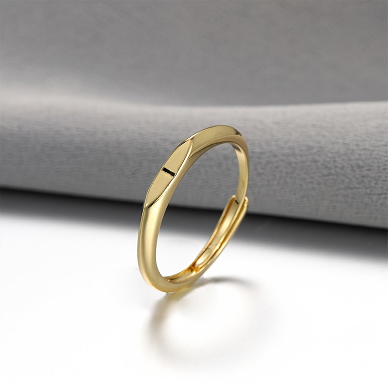 Minimalist Initial Ring for Everyday Elegance