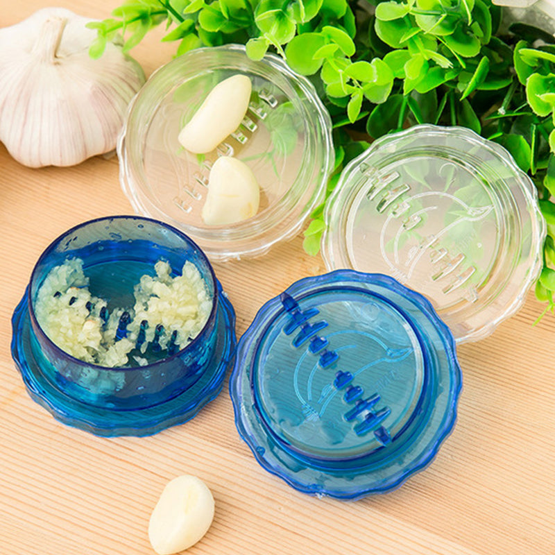 Manual Garlic Twister Crusher and Mincer Tool